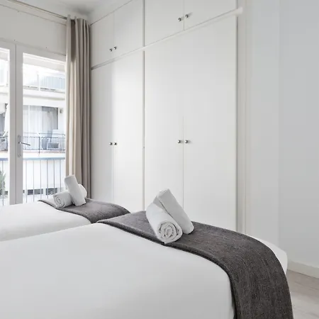 Group Blue&white Apartment