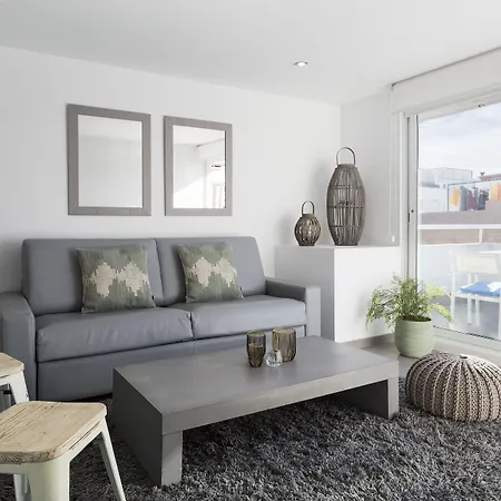 Apartment Group Blue&white *