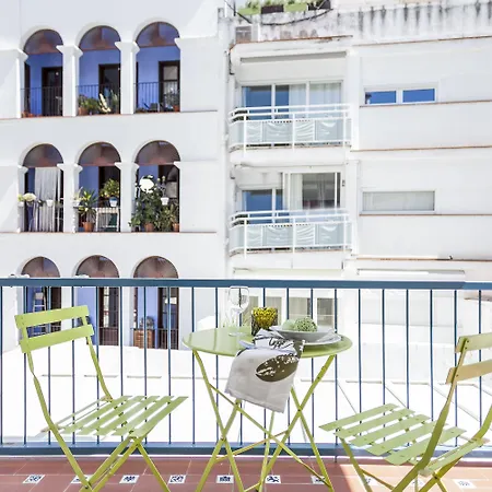 Group Blue&white Apartment *