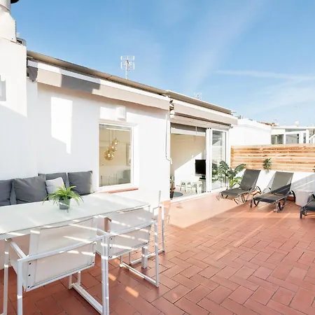 Group Blue&white شقة *