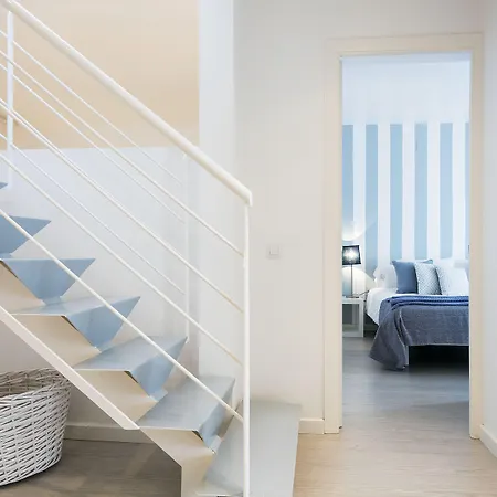 شقة Group Blue&white *