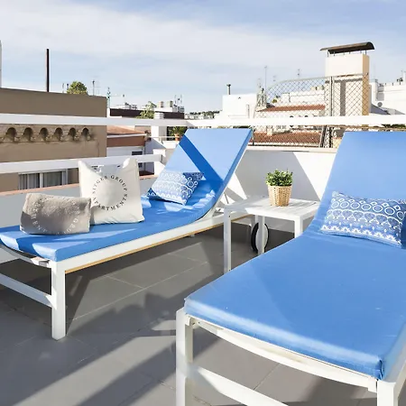 Group Blue&white * Sitges