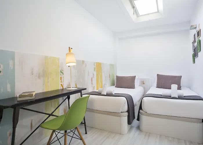 Group Blue&white Sitges