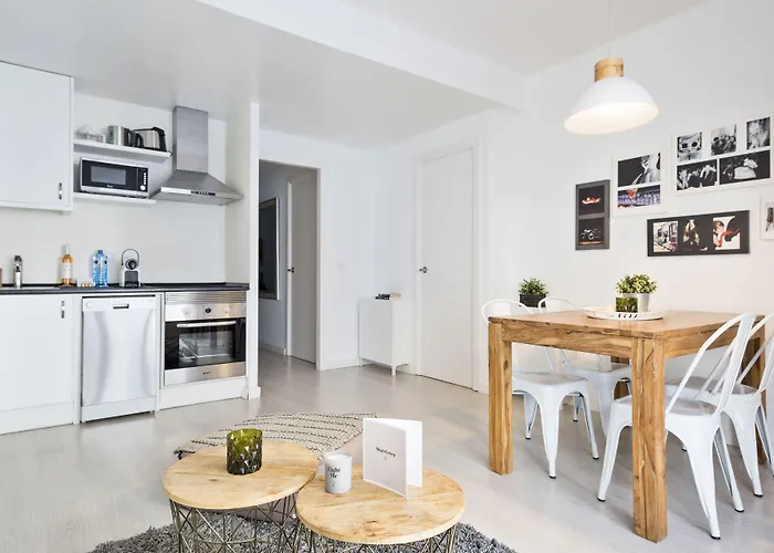 Apartment Group Blue&white *